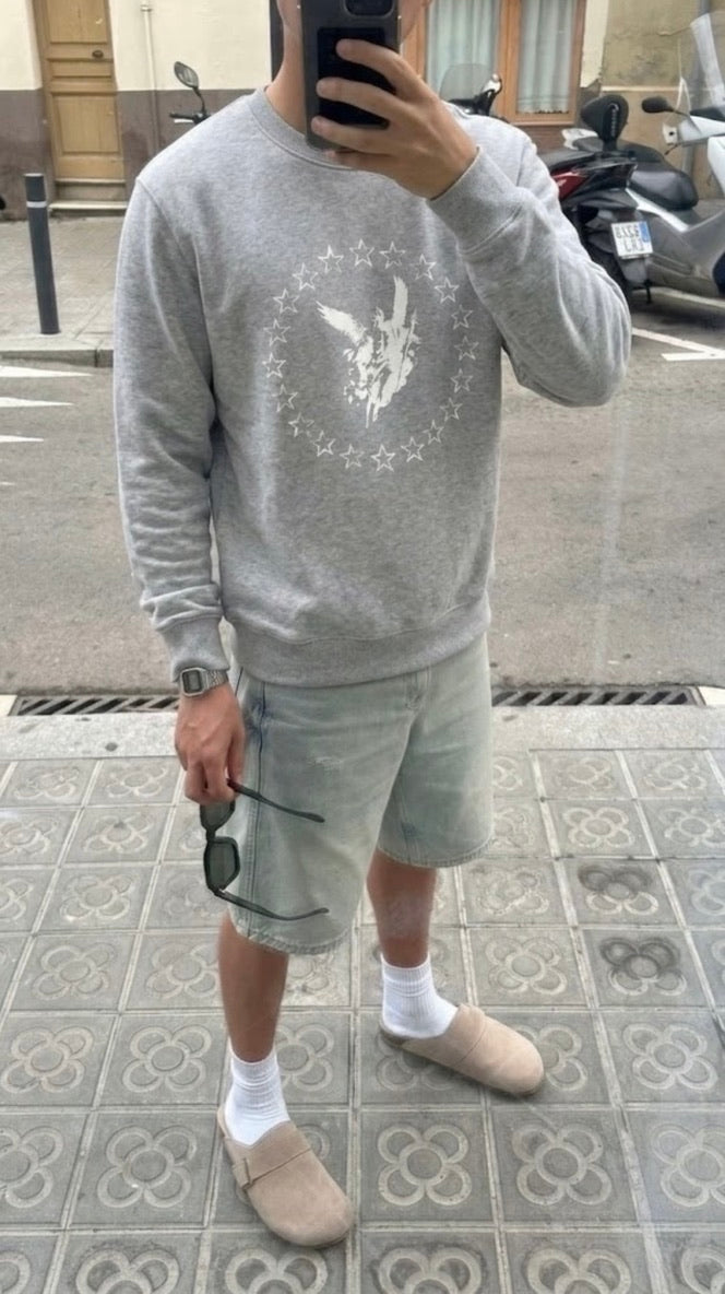 HOODIES & SWEATER