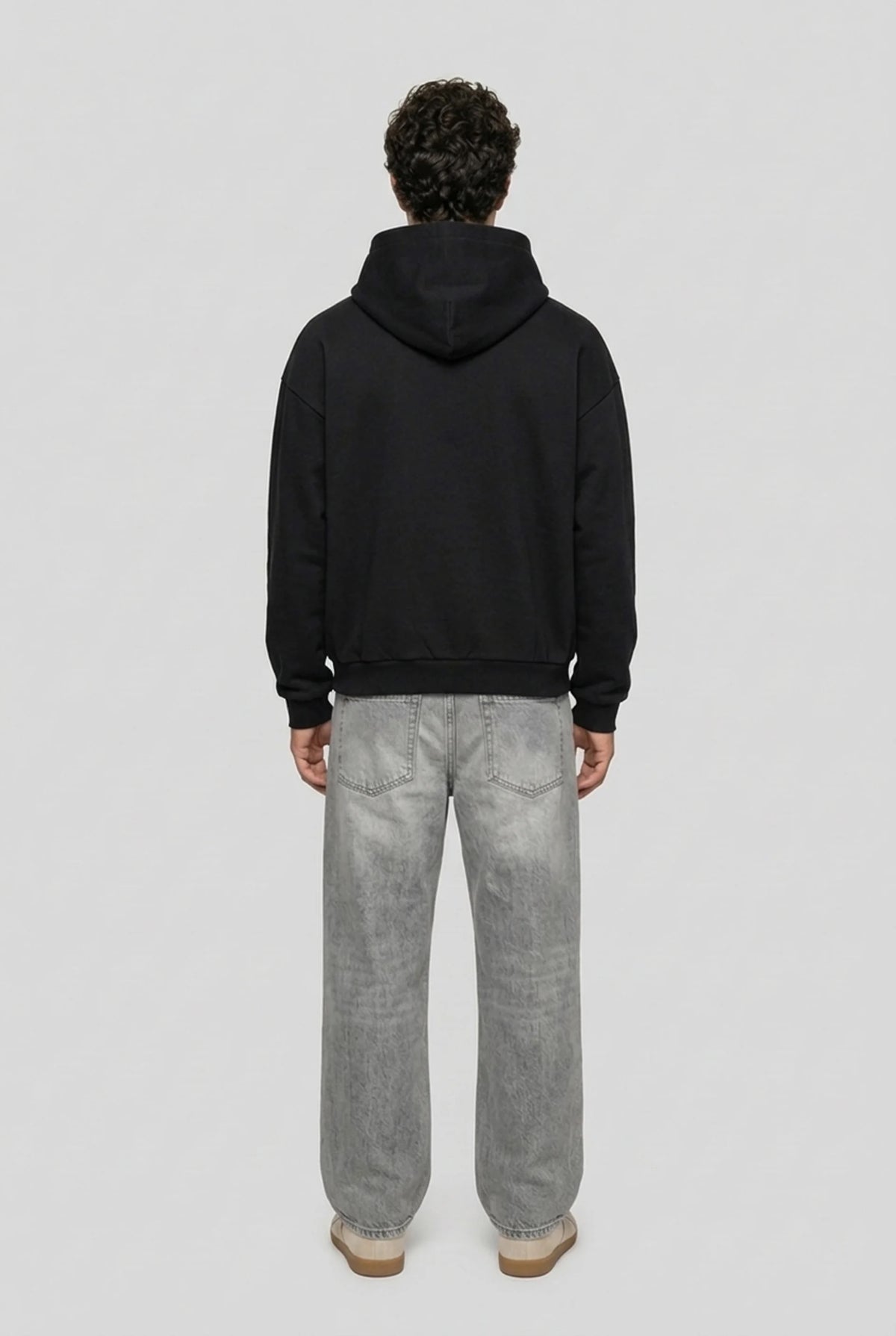 HEAVENS MOST WANTEDHEAVYWEIGHT HOODIE