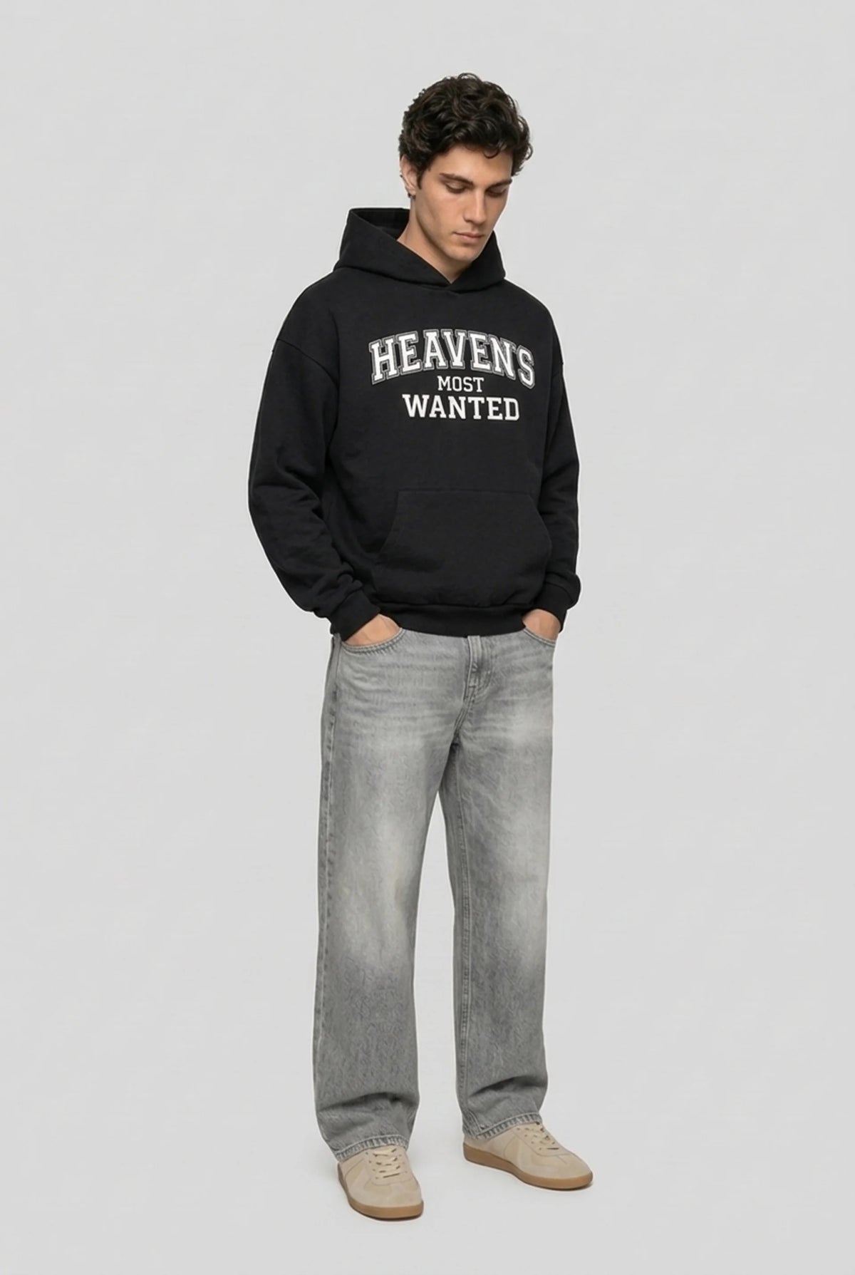 HEAVENS MOST WANTEDHEAVYWEIGHT HOODIE
